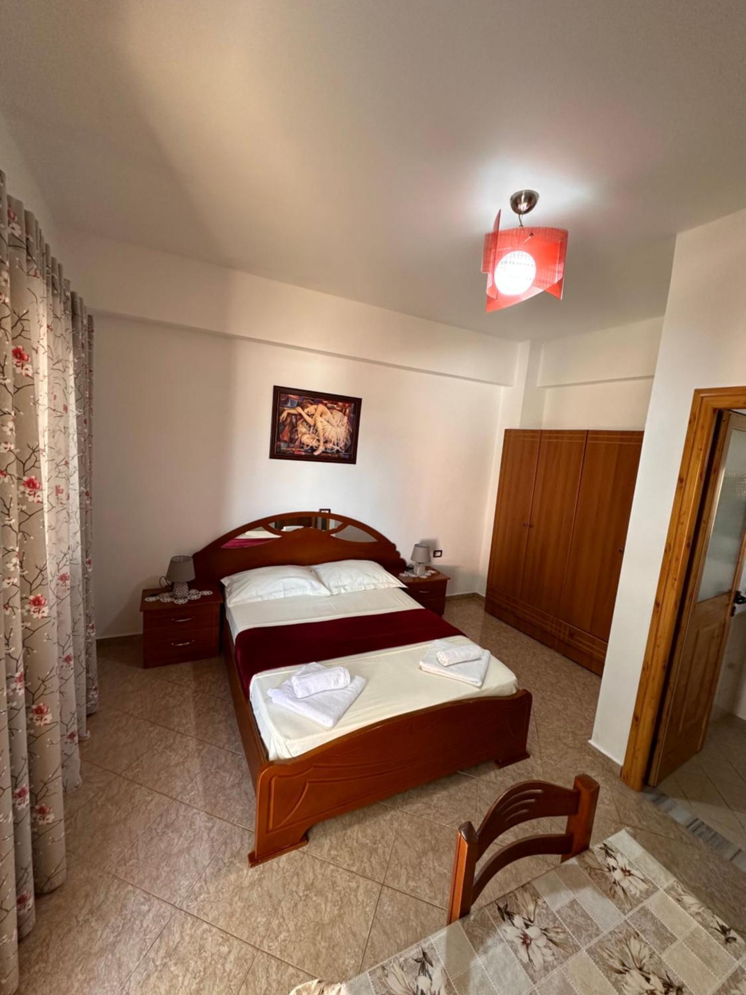Albi'S Guesthouse クサミル エクステリア 写真